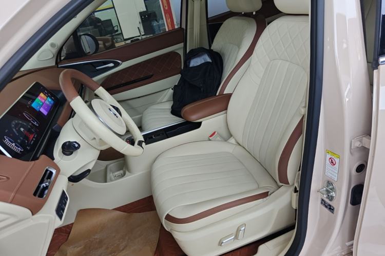 Used ORA Good Cat 2021 400km Standard Range Athena Edition Lithium-Ion Battery Left Front Seat