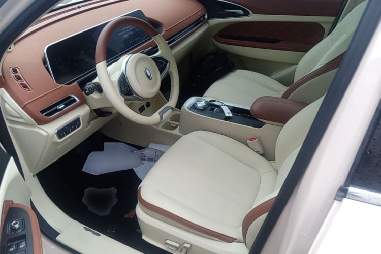Used ORA Good Cat 2021 400km Standard Range Athena Edition Lithium-Ion Battery Left Front Seat