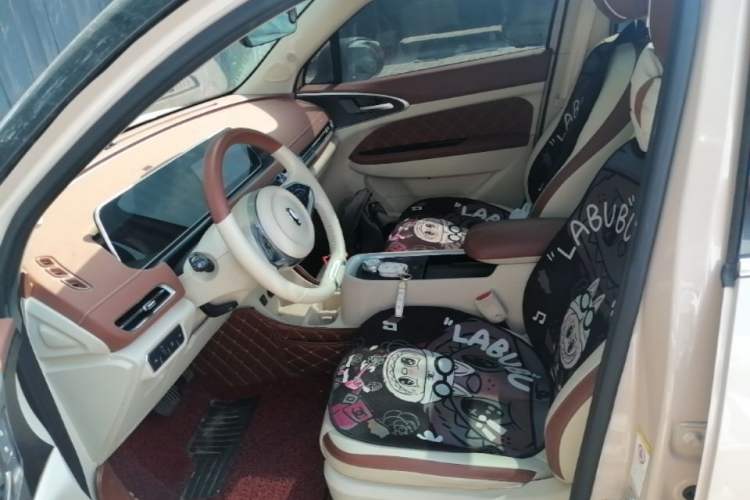 Used ORA Good Cat 2021 400km Standard Range Venus Edition Lithium-Ion Battery Left Front Seat