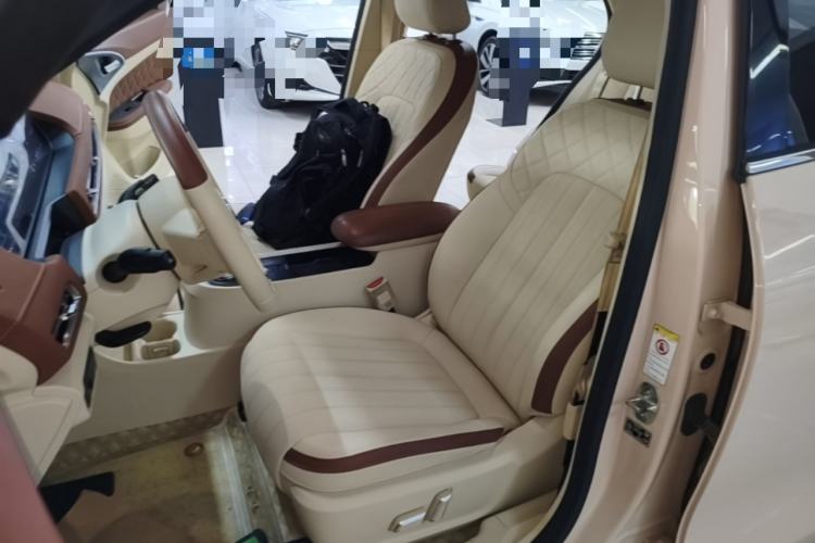 Used ORA Good Cat 2021 400km Standard Range Athena Edition Lithium-Ion Battery Left Front Seat