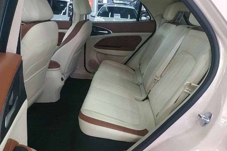 Used ORA Good Cat 2021 400km Standard Range Venus Edition Lithium Iron Phosphate Left Rear Seat