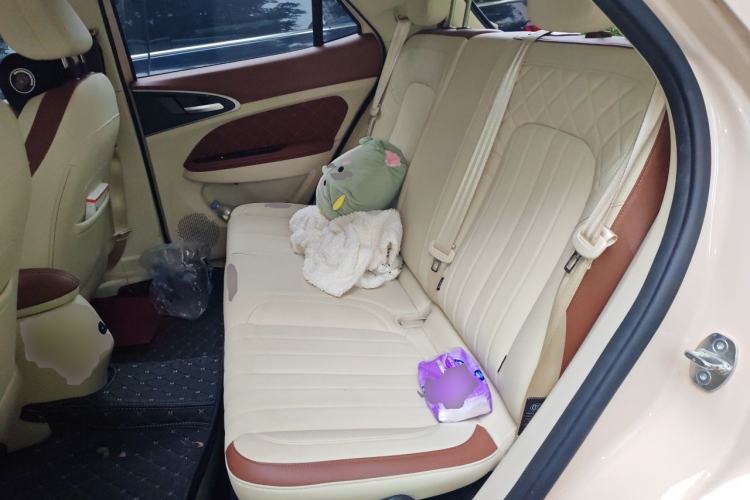 Used ORA Good Cat 2021 400km Standard Range Venus Edition Lithium Iron Phosphate Left Rear Seat