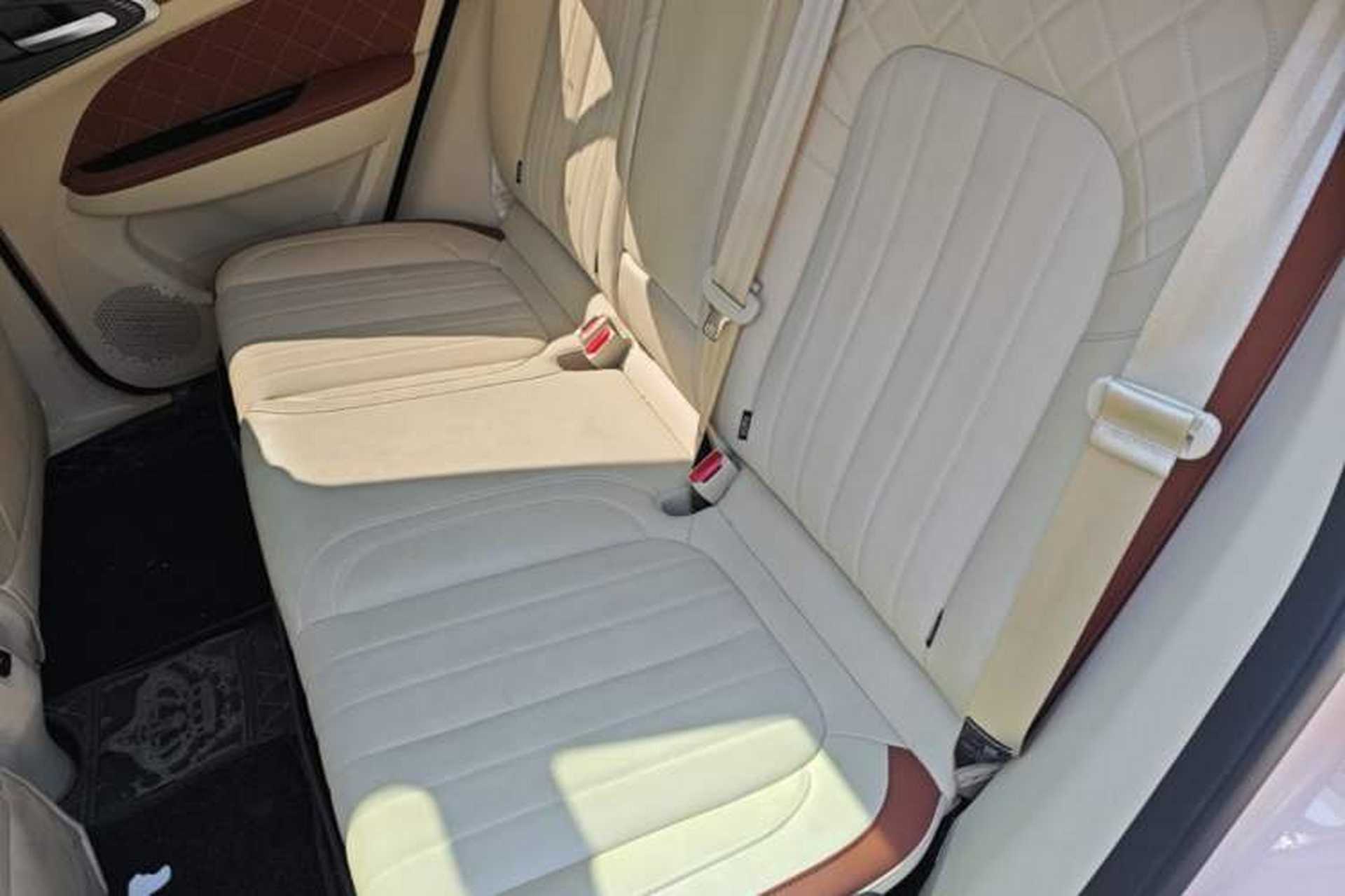 Used ORA Good Cat 2021 500km Long-Range Poseidon Edition Lithium-Ion Battery Left Rear Seat