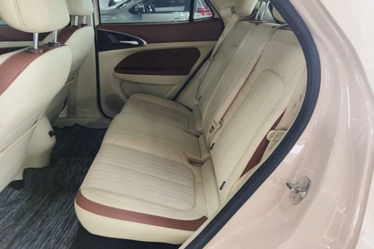 Used ORA Good Cat 2021 400km Standard Range Venus Edition Lithium Iron Phosphate Left Rear Seat