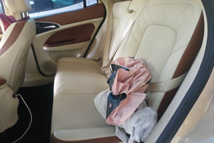 Used ORA Good Cat 2021 400km Standard Range Athena Edition Lithium-Ion Battery Left Rear Seat