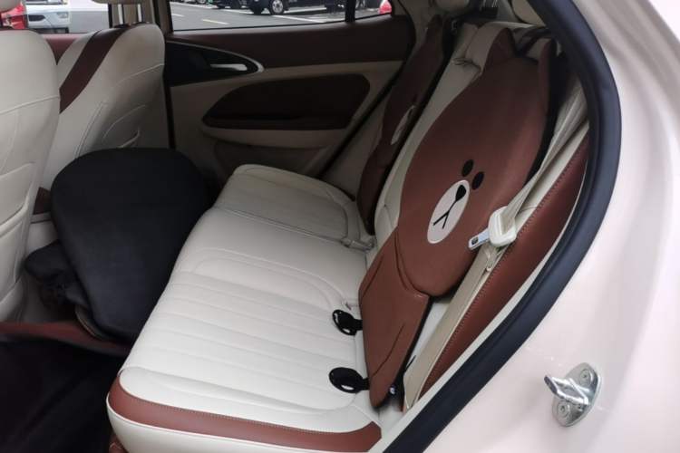 Used ORA Good Cat 2021 400km Standard Range Athena Edition Lithium Iron Phosphate Left Rear Seat