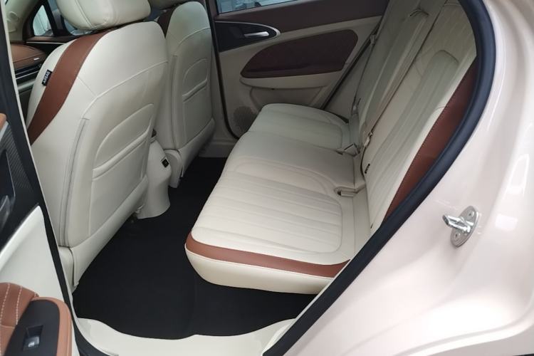 Used ORA Good Cat 2021 500km Long-Range Poseidon Edition Lithium-Ion Battery Left Rear Seat