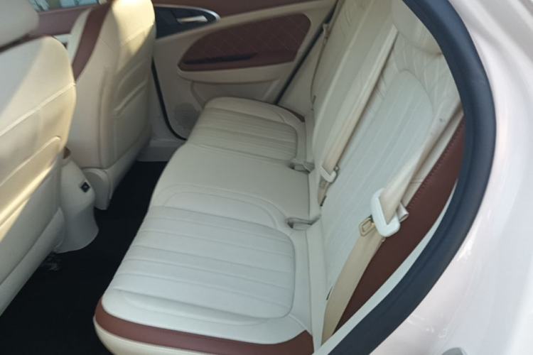 Used ORA Good Cat 2021 400km Standard Range Venus Edition Lithium-Ion Battery Left Rear Seat