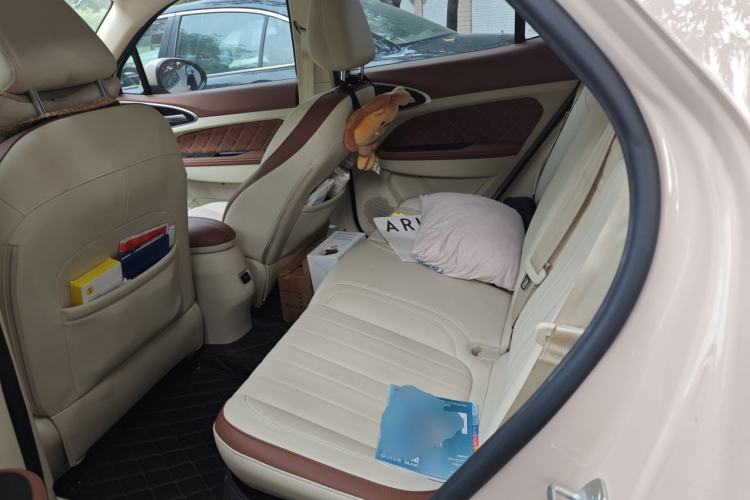 Used ORA Good Cat 2021 400km Standard Range Venus Edition Lithium Iron Phosphate Left Rear Seat