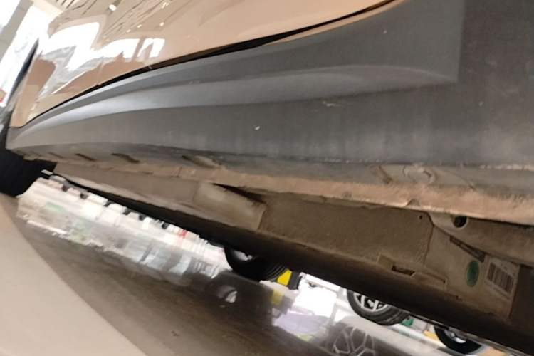 Used ORA Good Cat 2021 400km Standard Range Athena Edition Lithium Iron Phosphate Left Side Sill