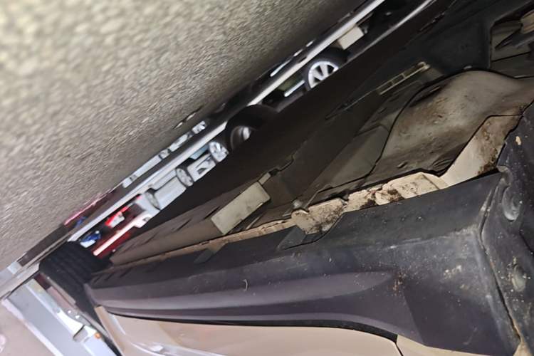 Used ORA Good Cat 2021 400km Standard Range Athena Edition Lithium Iron Phosphate Left Side Sill