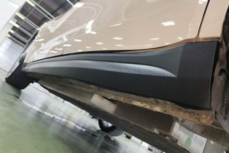 Used ORA Good Cat 2021 400km Standard Range Venus Edition Lithium Iron Phosphate Left Side Sill