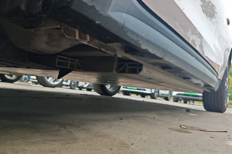 Used ORA Good Cat 2021 400km Standard Range Venus Edition Lithium-Ion Battery Left Side Sill