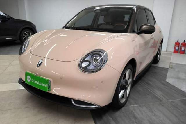 Ojetý ORA Good Cat 2021 400km Standard Range Athena Edition Lithium Iron Phosphate