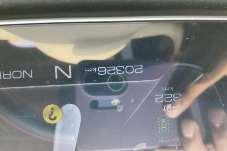 Used ORA Good Cat 2021 400km Standard Range Athena Edition Lithium Iron Phosphate Odometer Close Up