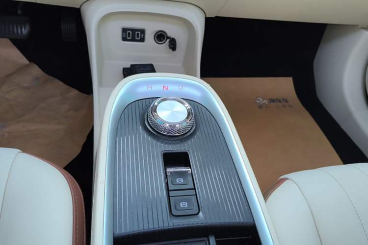 Used ORA Good Cat 2021 400km Standard Range Athena Edition Lithium Iron Phosphate Gear Lever