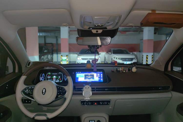 Used ORA Good Cat 2021 400km Standard Range Athena Edition Lithium Iron Phosphate Headliner
