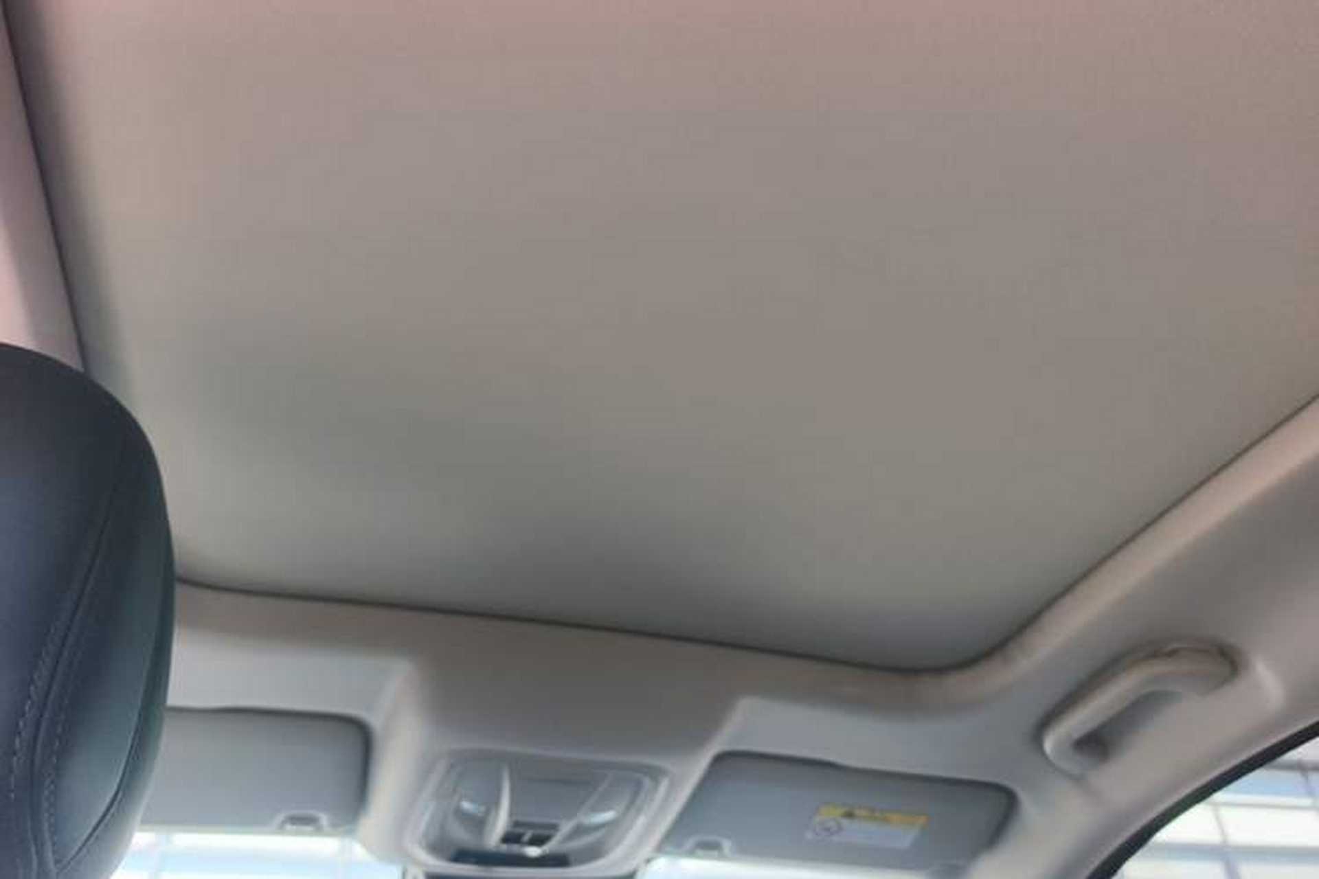 Used ORA Good Cat 2021 400km Standard Range Venus Edition Lithium Iron Phosphate Headliner