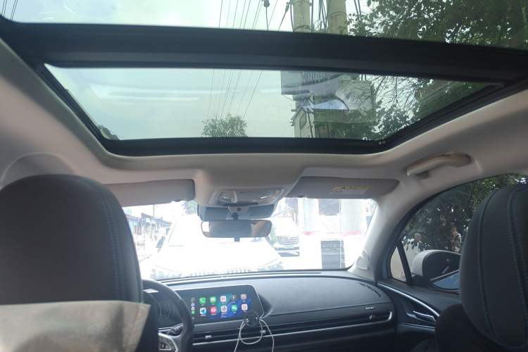 Used ORA Good Cat 2021 500km Long-Range Poseidon Edition Lithium-Ion Battery Headliner