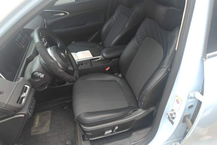 Used ORA Good Cat 2021 500km Long-Range Poseidon Edition Lithium-Ion Battery Left Front Seat