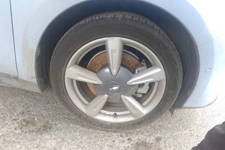 Used ORA Good Cat 2021 500km Long-Range Poseidon Edition Lithium-Ion Battery Right Front Wheel Hub