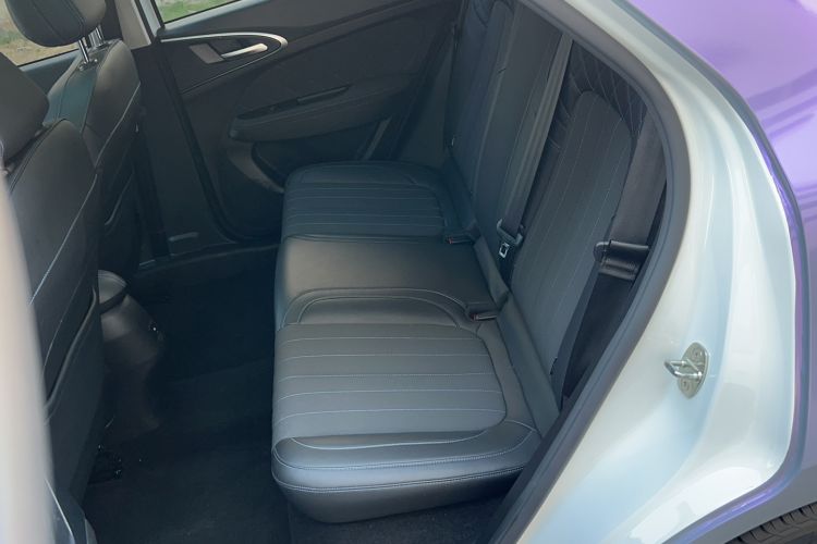 Used ORA Good Cat 2021 400km Standard Range Venus Edition Lithium-Ion Battery Interior 1