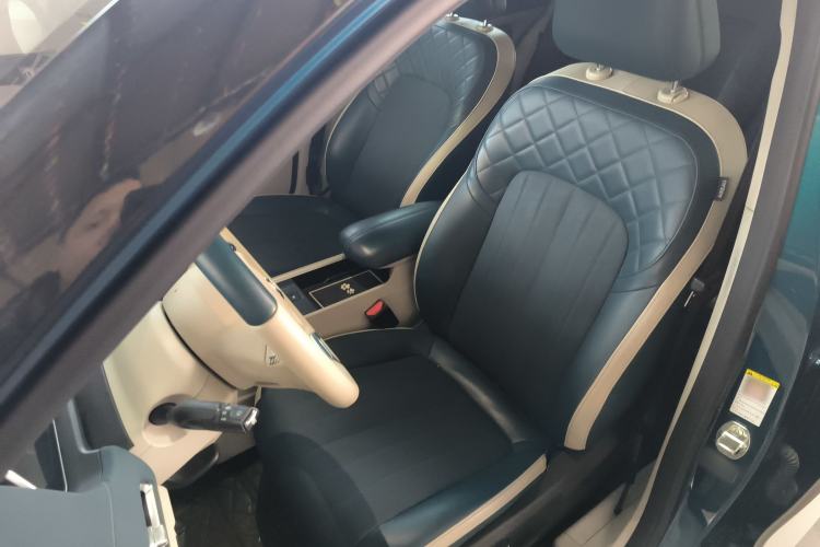 Used ORA Good Cat 2021 400km Standard Range Athena Edition Lithium-Ion Battery Left Front Seat