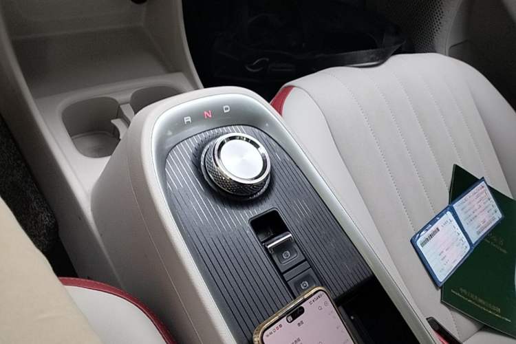 Used ORA Good Cat 2021 400km Standard Range Athena Edition Lithium-Ion Battery Gear Lever