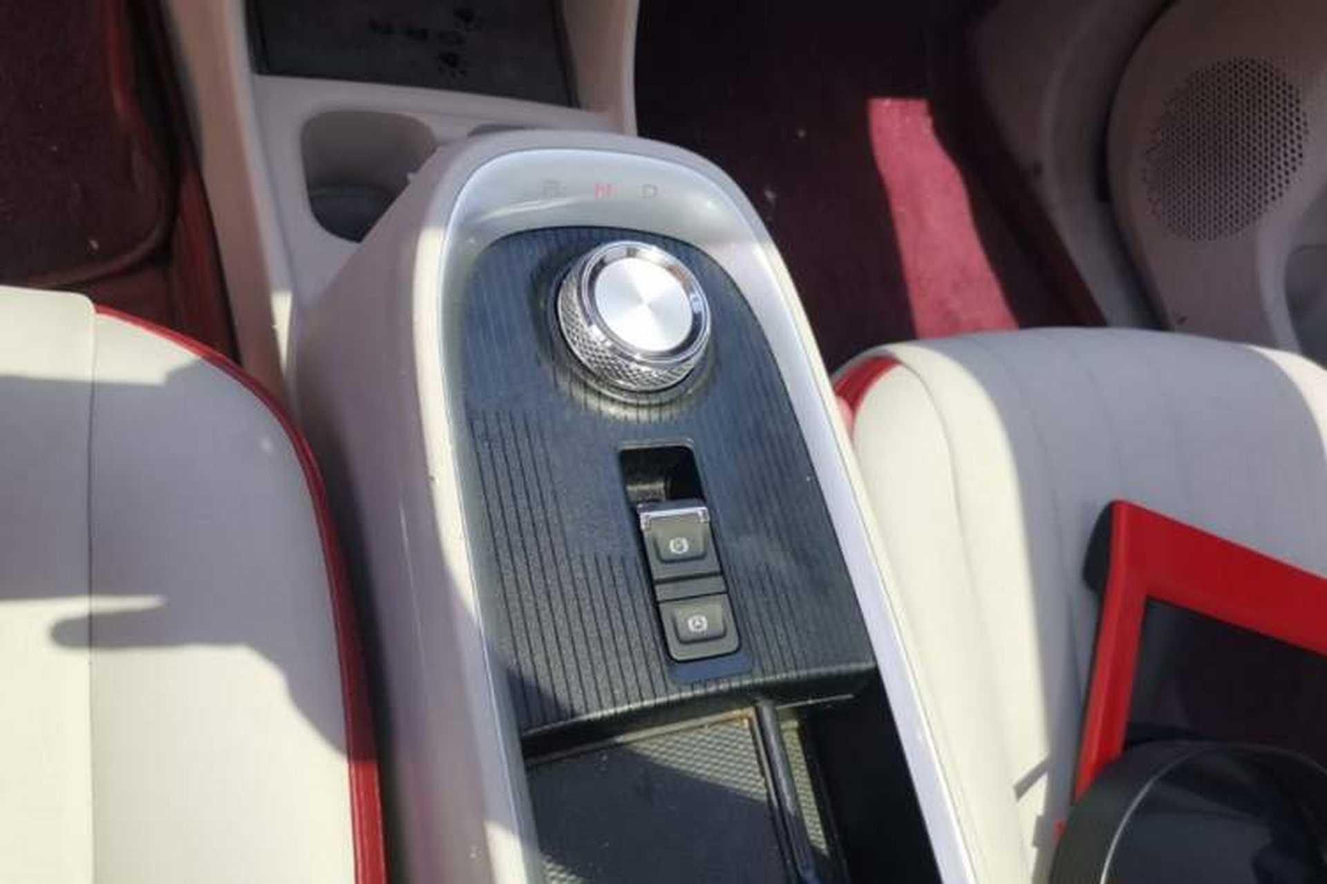 Used ORA Good Cat 2021 400km Standard Range Venus Edition Lithium-Ion Battery Gear Lever