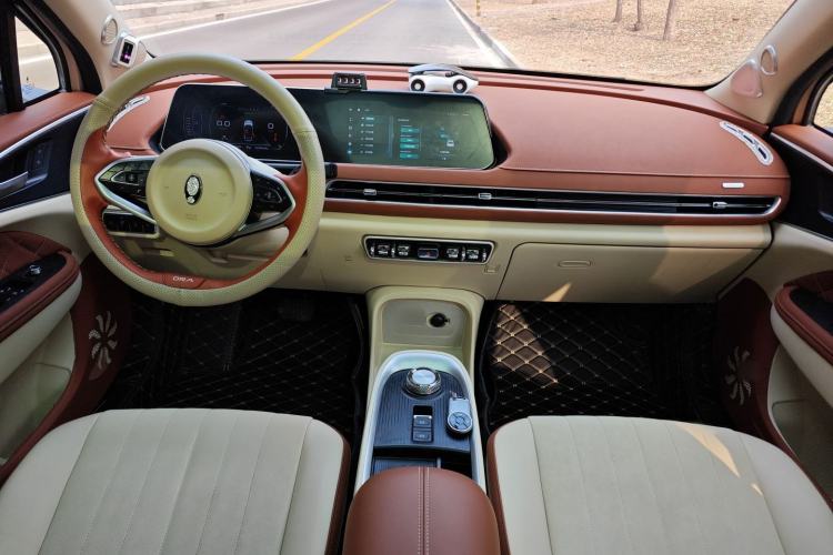 Used ORA Good Cat 2021 500km Long-Range Poseidon Edition Lithium-Ion Battery Interior 3