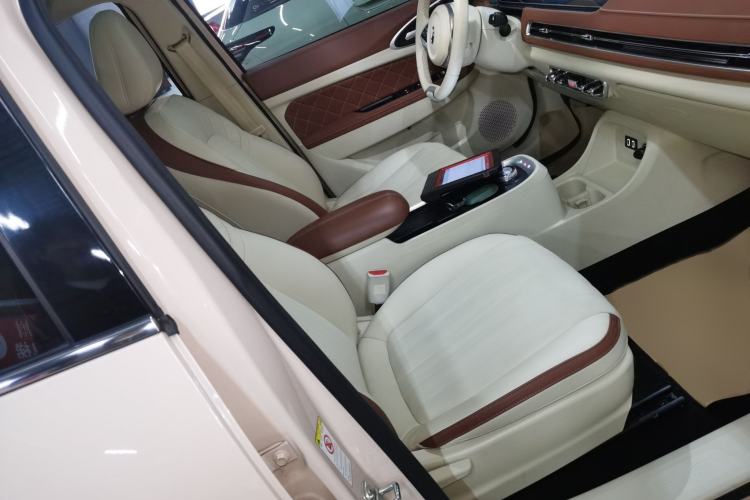 Used ORA Good Cat 2021 500km Long-Range Poseidon Edition Lithium-Ion Battery Right Front Seat