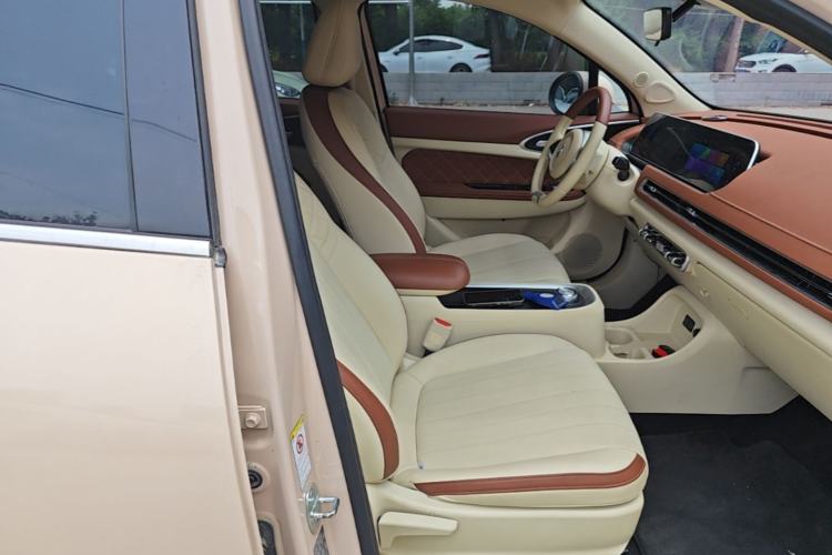 Used ORA Good Cat 2021 400km Standard Range Business Edition Lithium-Ion Battery Right Front Seat