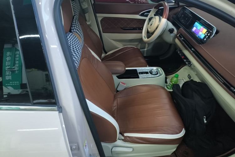 Used ORA Good Cat 2021 400km Standard Range Venus Edition Lithium-Ion Battery Right Front Seat