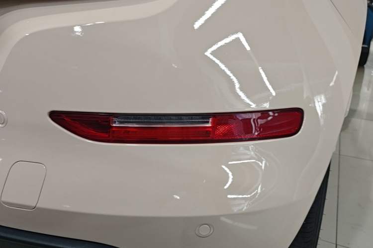 Used ORA Good Cat 2021 400km Standard Range Athena Edition Lithium Iron Phosphate Right Rear Taillight