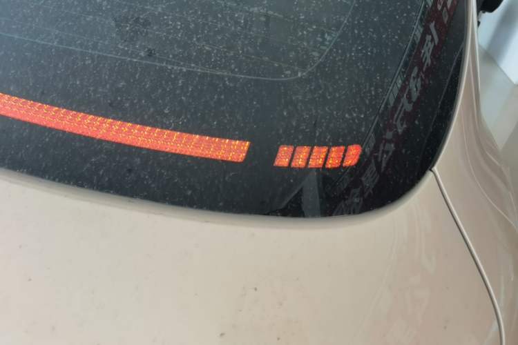 Used ORA Good Cat 2021 400km Standard Range Athena Edition Lithium Iron Phosphate Right Rear Taillight