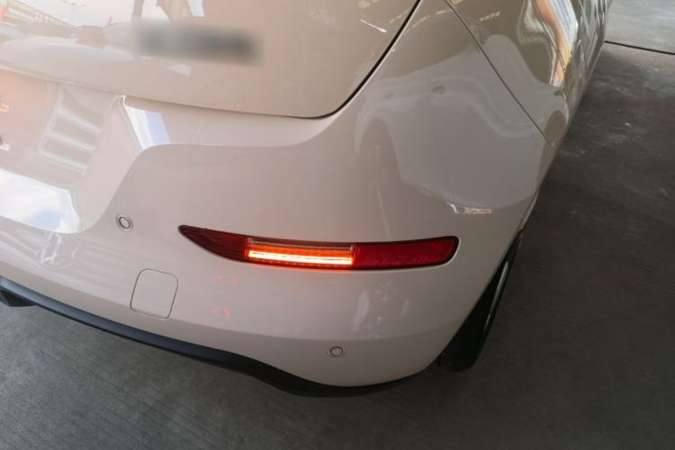 Used ORA Good Cat 2021 400km Standard Range Venus Edition Lithium Iron Phosphate Right Rear Taillight
