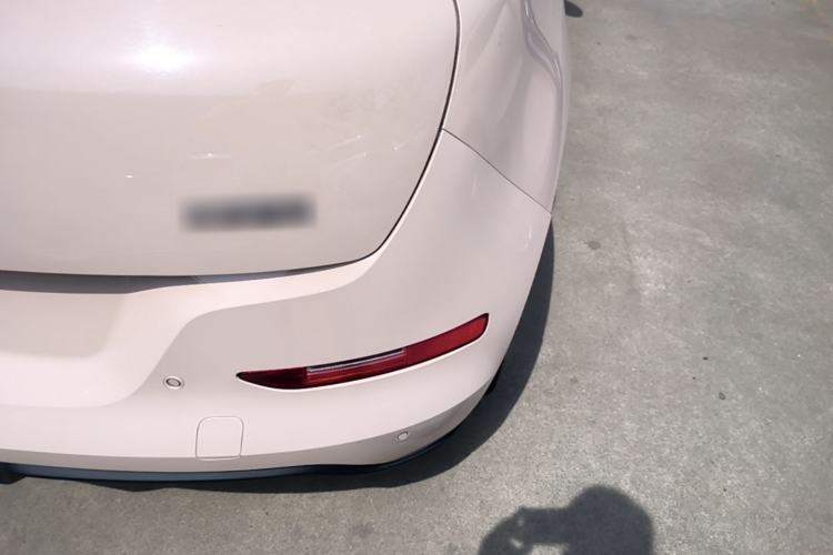 Used ORA Good Cat 2021 500km Long-Range Poseidon Edition Lithium-Ion Battery Right Rear Taillight