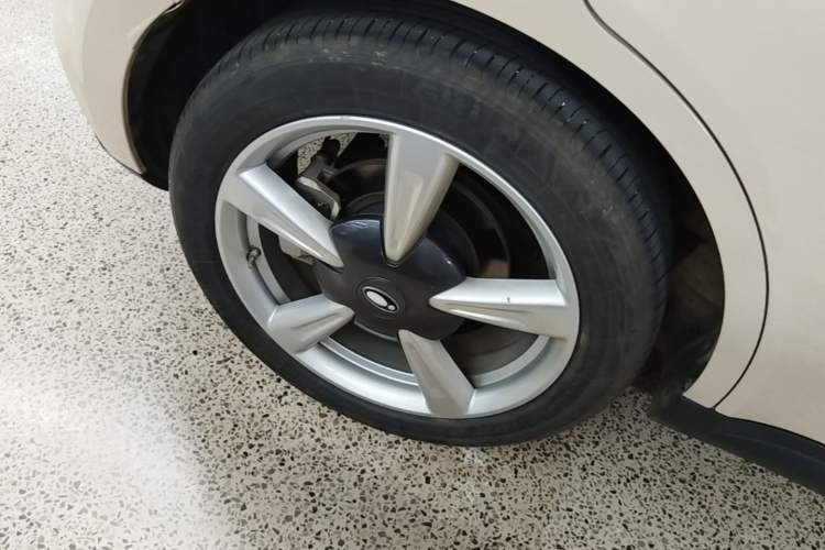 Used ORA Good Cat 2021 400km Standard Range Venus Edition Lithium Iron Phosphate Right Rear Wheel Hub
