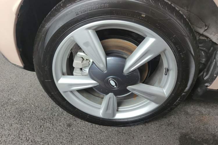 Used ORA Good Cat 2021 400km Standard Range Venus Edition Lithium Iron Phosphate Right Rear Wheel Hub