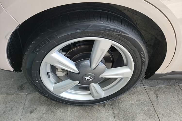 Used ORA Good Cat 2021 500km Long-Range Apollo Edition Ternary Lithium Right Rear Wheel Hub