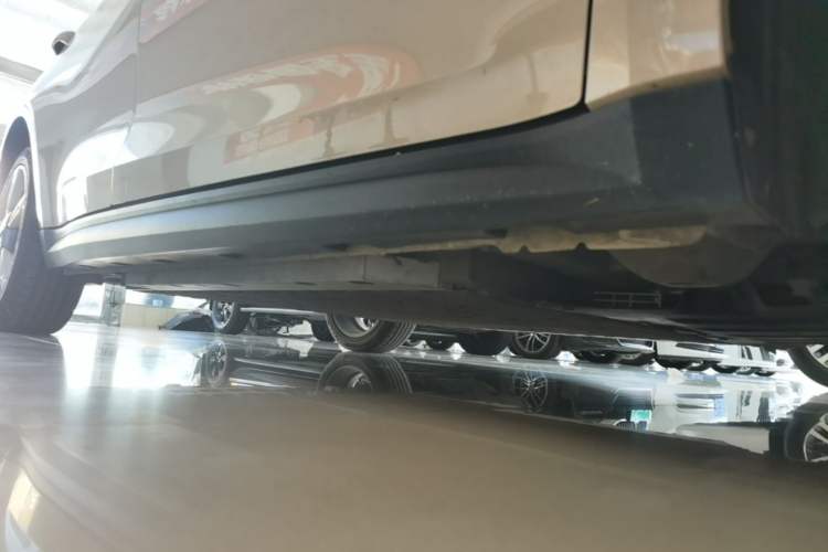Used ORA Good Cat 2021 400km Standard Range Athena Edition Lithium Iron Phosphate Right Side Sill