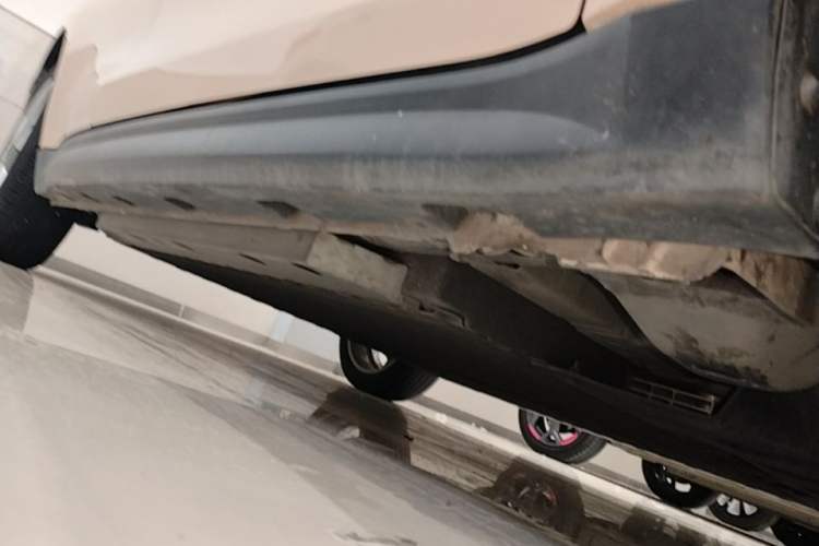 Used ORA Good Cat 2021 400km Standard Range Athena Edition Lithium Iron Phosphate Right Side Sill