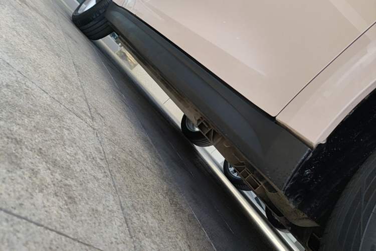 Used ORA Good Cat 2021 500km Long-Range Apollo Edition Ternary Lithium Right Side Sill