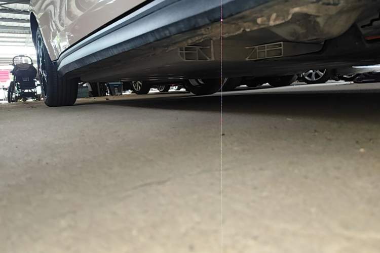 Used ORA Good Cat 2021 400km Standard Range Athena Edition Lithium-Ion Battery Right Side Sill