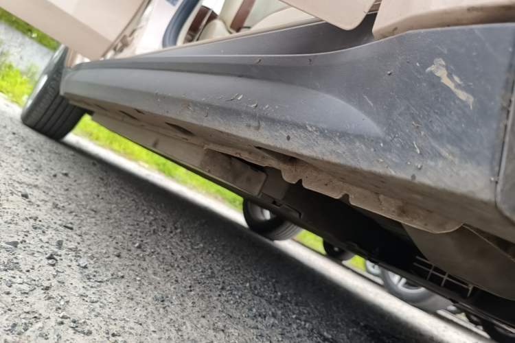 Used ORA Good Cat 2021 400km Standard Range Venus Edition Lithium Iron Phosphate Right Side Sill