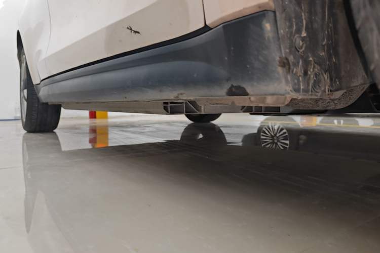 Used ORA Good Cat 2021 400km Standard Range Athena Edition Lithium-Ion Battery Right Side Sill