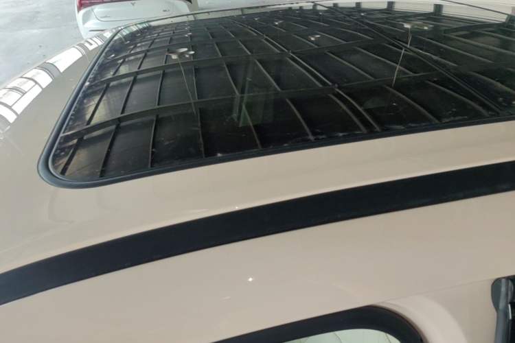 Used ORA Good Cat 2021 400km Standard Range Athena Edition Lithium Iron Phosphate Roof