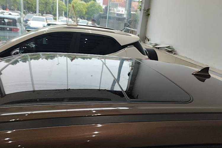 Used ORA Good Cat 2021 400km Standard Range Athena Edition Lithium Iron Phosphate Roof