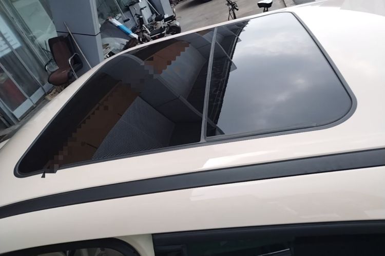 Used ORA Good Cat 2021 500km Long-Range Poseidon Edition Lithium-Ion Battery Roof