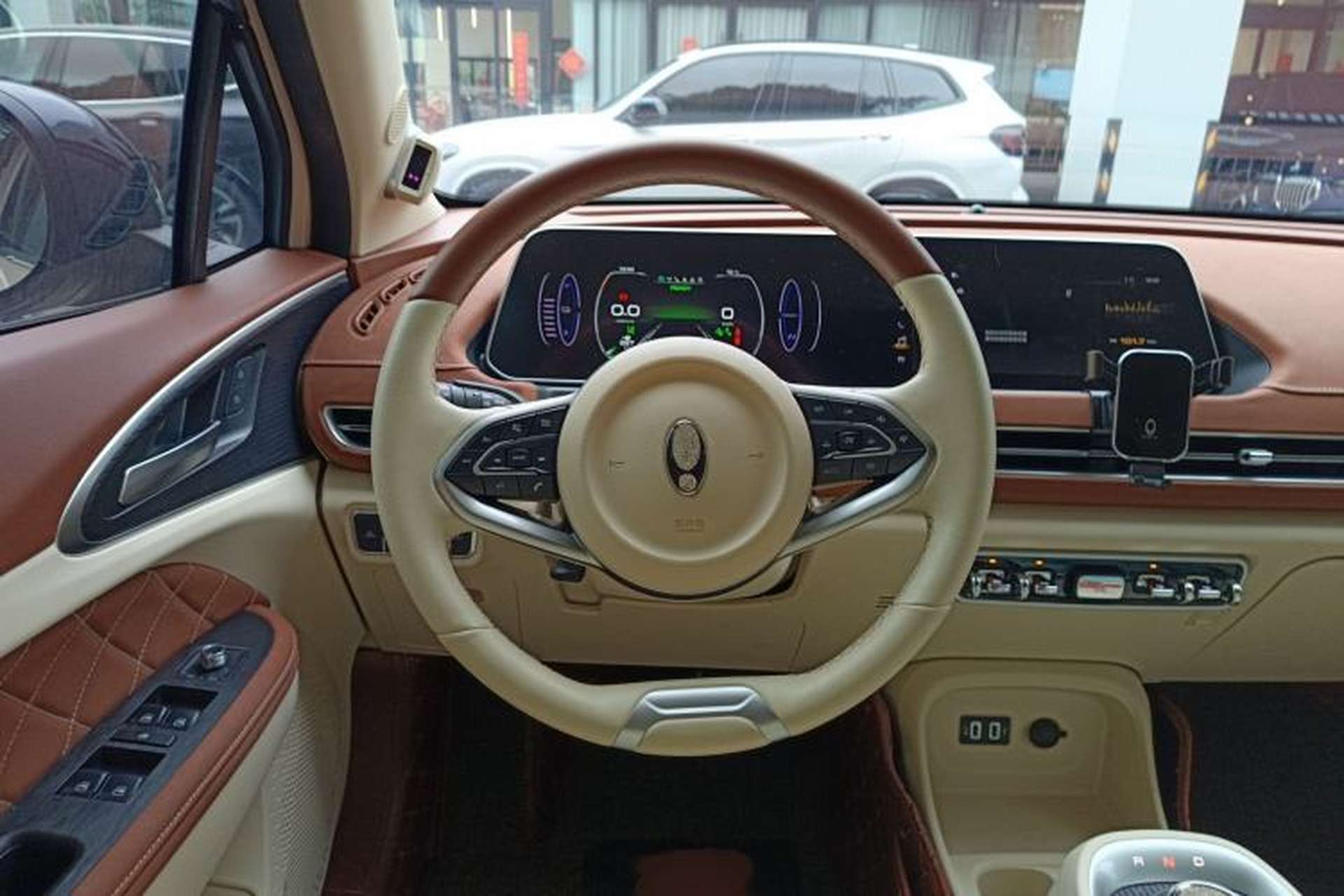 Used ORA Good Cat 2021 400km Standard Range Athena Edition Lithium Iron Phosphate Steering Wheel